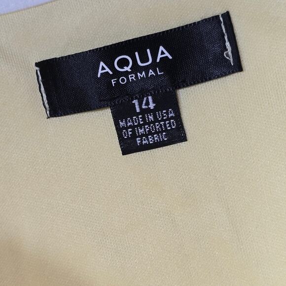 Aqua Formal Yellow Maxi Dress NEW $154 Stretch Off Shoulder Pleated Women 14 Zip - Picture 3 of 13